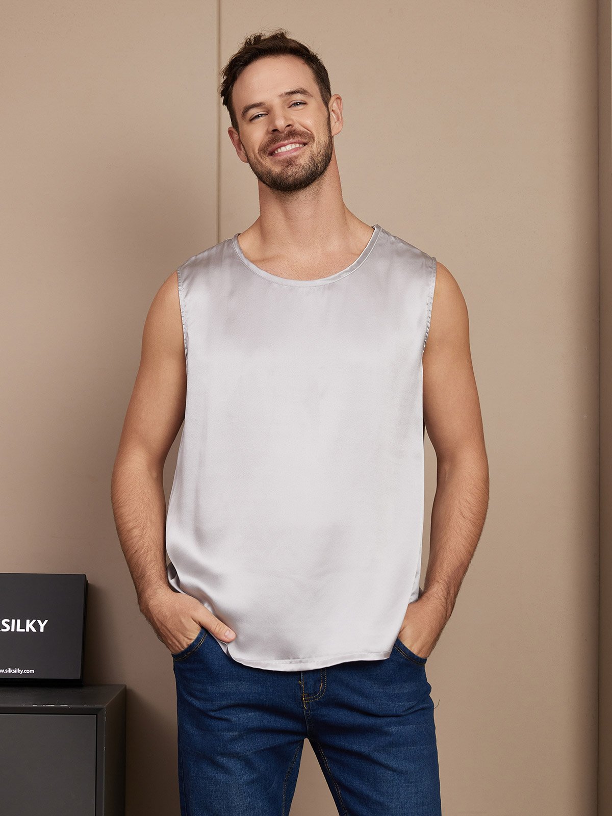 Clearance(US Warehouse) - Pure Silk Casual Round Neck Tank Top