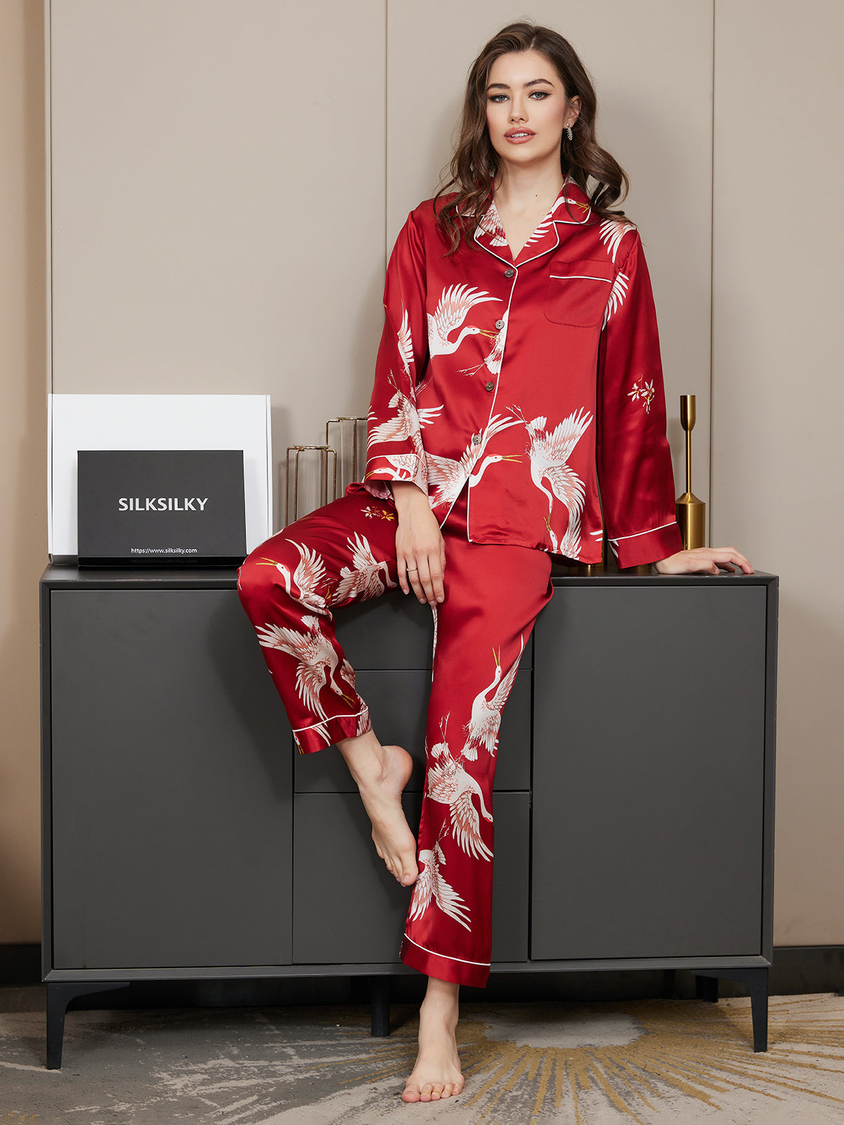 19Momme Women's Pure Silk Crane Print Long Sleeve Notch Collar Pajamas Set