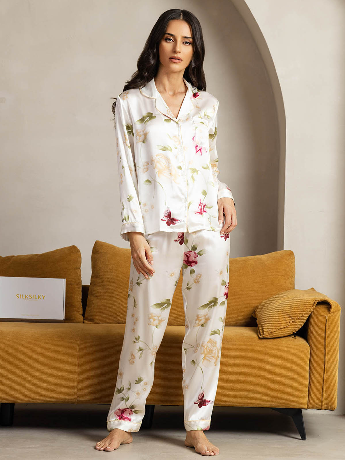 Women's Pure Silk Ivory Floral Print Long Sleeve Notch Collar Pajamas Set